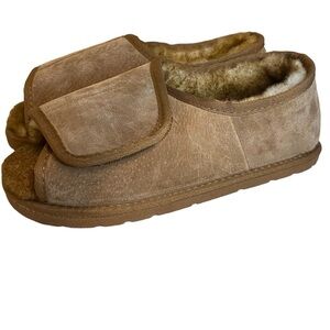 Hammacher Schlemmer Sheepkin slippers Women’s Size XL